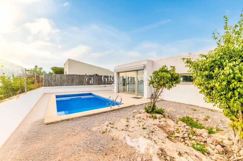 Foto 95a141dd-c394-4866-9903-c8600c3ae1b1. Casa amb calefacció piscina a Levantina - Montgavina - Quintmar Sitges