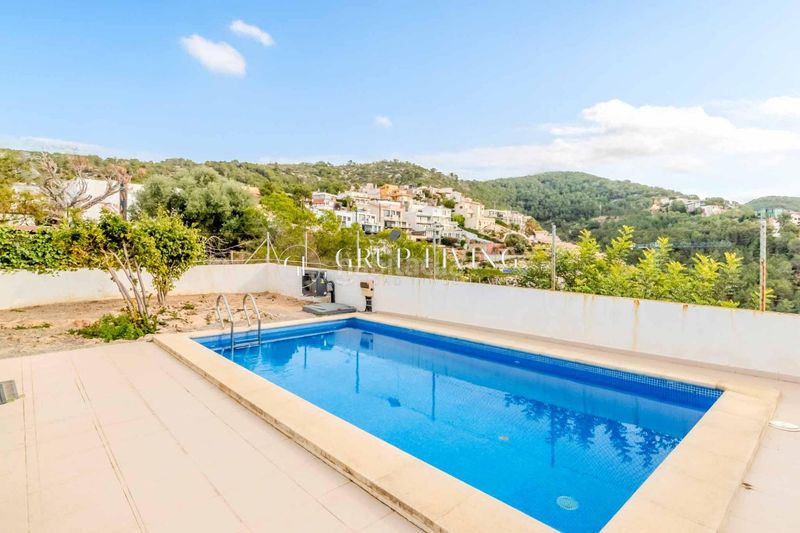 Foto d5322746-b7d6-463d-9972-48c3348744ee. Casa amb calefacció piscina a Levantina - Montgavina - Quintmar Sitges