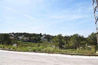 Wohngrundstück in Canyelles. Terreno bien orientado en les palmeres, canyelles