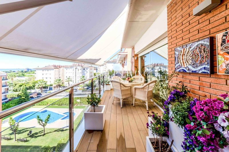 Foto 6a33f4da-30f8-4ab1-b388-a6543b9589a3. Pis amb calefacció aparcament piscina a Can Pei Sitges