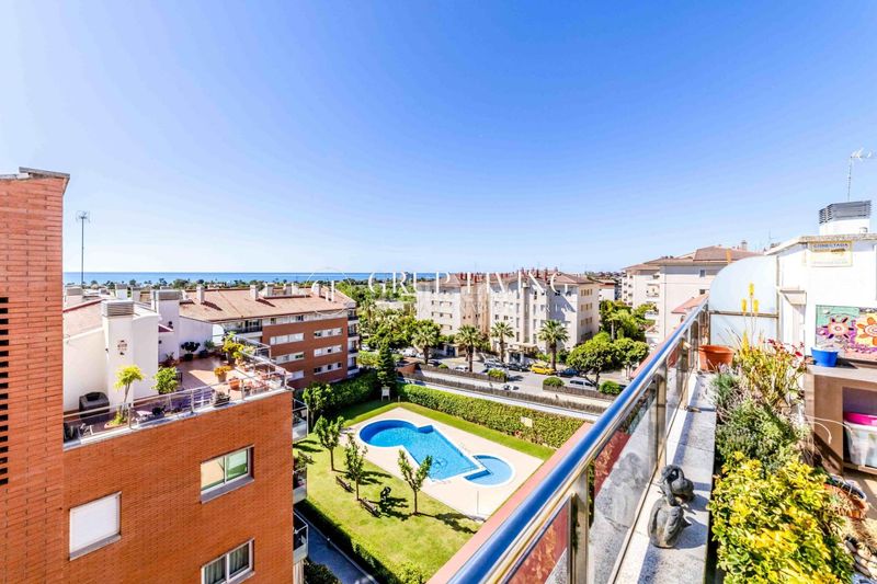 Foto df174e98-b065-40f1-97b6-12d9d7c25bd7. Pis amb calefacció aparcament piscina a Can Pei Sitges