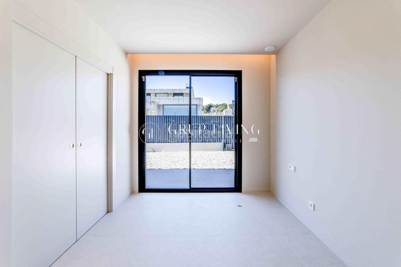 Foto 1eb78790-1e2c-41ef-9891-0249b8e7011a. Casa amb calefacció aparcament piscina a Can Pei Sitges