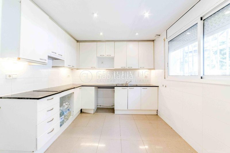 Foto 59f3865d-813a-40d8-9064-ac962cb7581d. Casa amb calefacció aparcament a Can Girona - Terramar - Vinyet Sitges