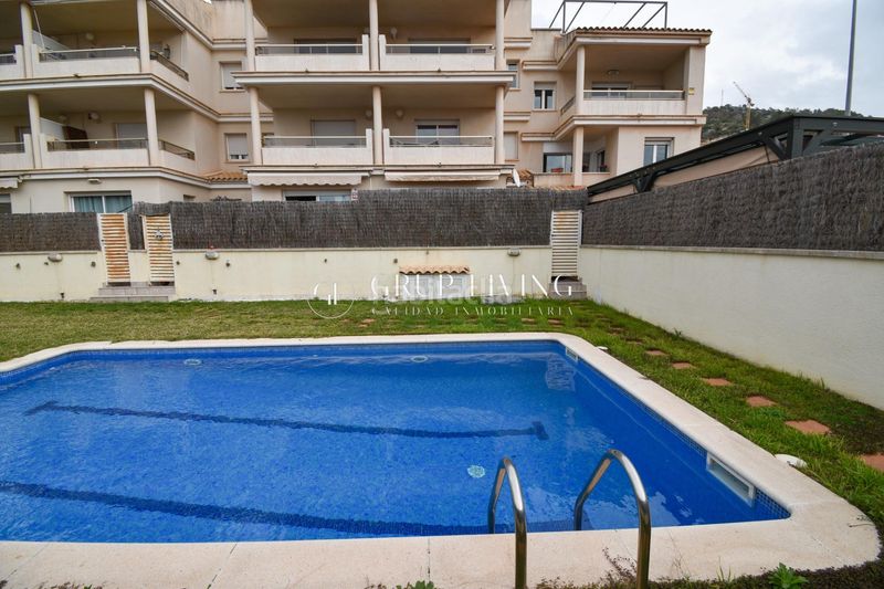 Foto 69fa69bb-cc0a-40f2-8107-99a15c173cae. Pis amb calefacció aparcament piscina a Levantina - Montgavina - Quintmar Sitges
