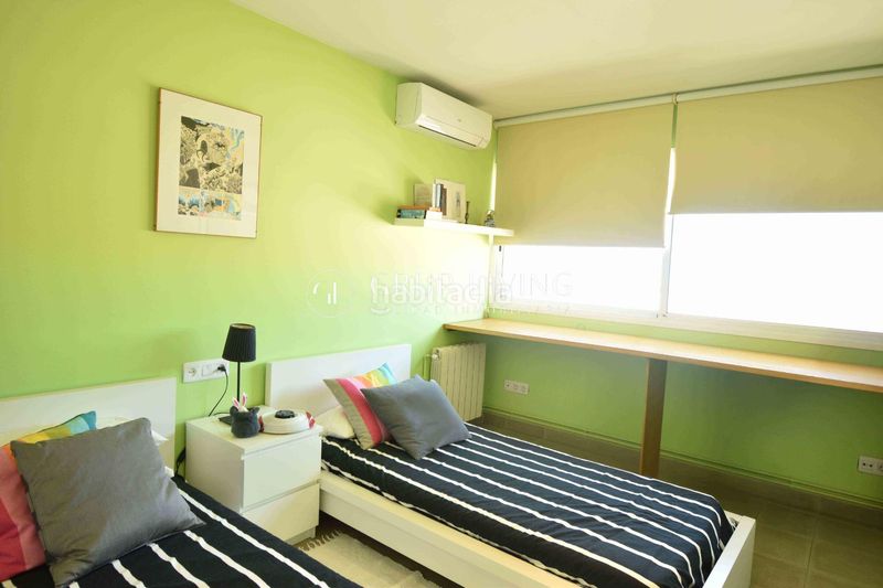 Foto 28f927a9-b7b8-4e87-9c2e-c00f5079806d. Casa amb calefacció aparcament piscina a Levantina - Montgavina - Quintmar Sitges