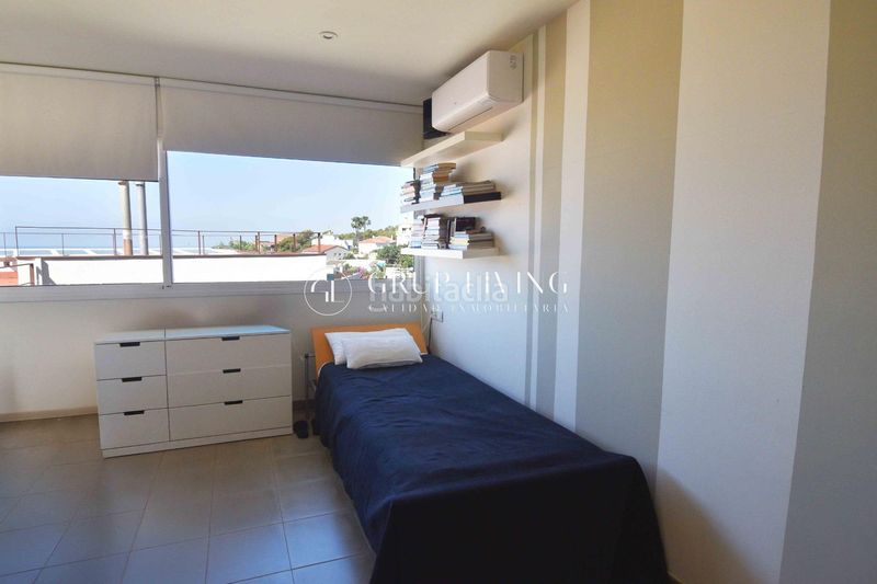 Foto e22fcb29-96ed-493d-b72c-3613de73c6f1. Casa amb calefacció aparcament piscina a Levantina - Montgavina - Quintmar Sitges
