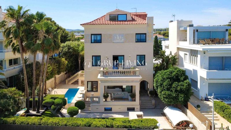 Foto 62b1fac9-6fbb-4db5-ac5c-25268a34b5ec. Casa amb calefacció aparcament piscina a Can Girona - Terramar - Vinyet Sitges