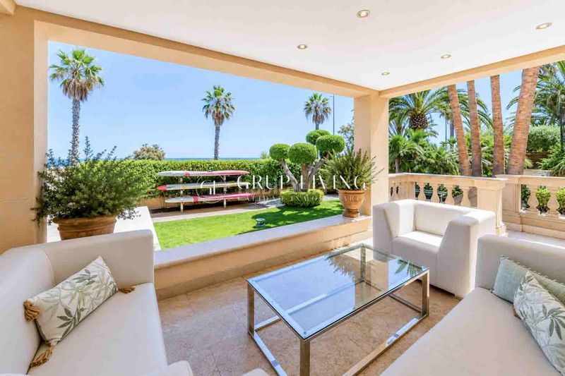 Foto c19c2722-cb78-4d34-867c-c8935f05a492. Casa amb calefacció aparcament piscina a Can Girona - Terramar - Vinyet Sitges