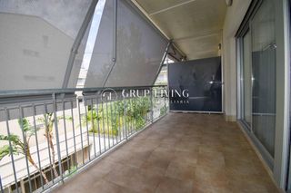 Location Appartement à La Plana. Magnífico piso de alquiler con todas las comodidades