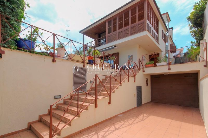 Foto 09f964b1-d87a-4b91-a42f-393e4ef65933. Casa amb calefacció aparcament piscina a Vallpineda-Santa Bàrbara Sitges