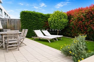 Location Appartement à Can Pei. Exclusiva planta baja de 3 dormitorios con amplia terraza privad
