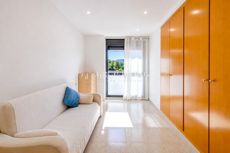 Foto eed08e03-a2f5-4adf-bcbb-d95d940548c8. Casa amb calefacció aparcament piscina a Levantina - Montgavina - Quintmar Sitges