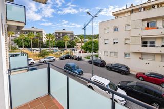 Affitto Appartamento  Calle magi albert cassanyes. Piso de alquiler en la bobila