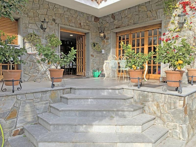 Foto 4a9d8e4d-6c7d-4bd0-8fd1-a5d01c8e0289. Chalet torre núcleo urbano en Nucli Urbà Argentona