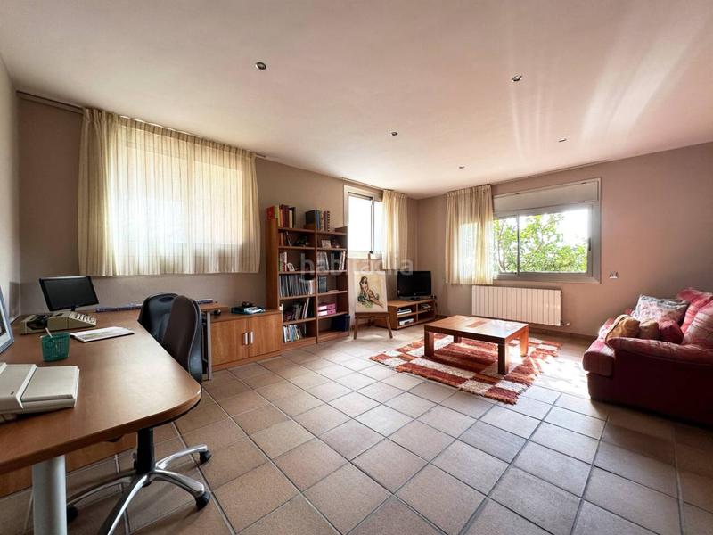 Foto 51491654-5a5e-4928-9dd3-d4edc3b4c123. Chalet torre en venta en Nucli Urbà Argentona