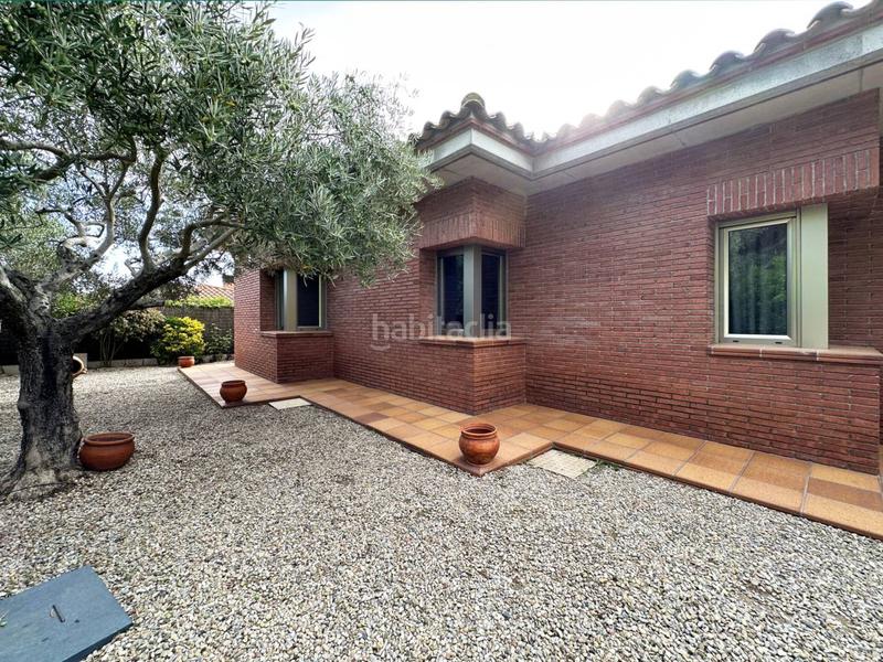 Foto 8a9d7cfa-44a2-4ffa-a430-12d22172a060. Chalet torre en venta en Nucli Urbà Argentona