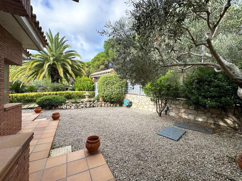 Foto abb432c1-a5a6-40f9-9505-63dea5bd1a29. Chalet torre en venta en Nucli Urbà Argentona