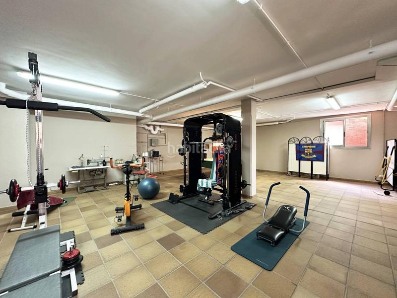 Foto b793fb97-9e95-4e77-ab14-62f9d0587a79. Chalet torre en venta en Nucli Urbà Argentona