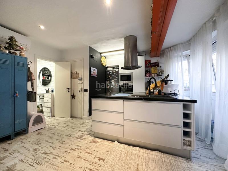 Foto b5cbfb21-2eb9-442d-a87e-14e3ea57b347. Apartamento  en venta en Centre08302 en Mataró