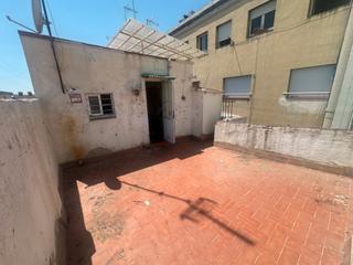 Attique à Carrer de la portaferrissa 13. Ático en ciutat vella para reformar