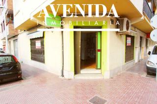 Local Comercial a Pio xii 25. Local com. en venta en pueblo, 1 despacho.