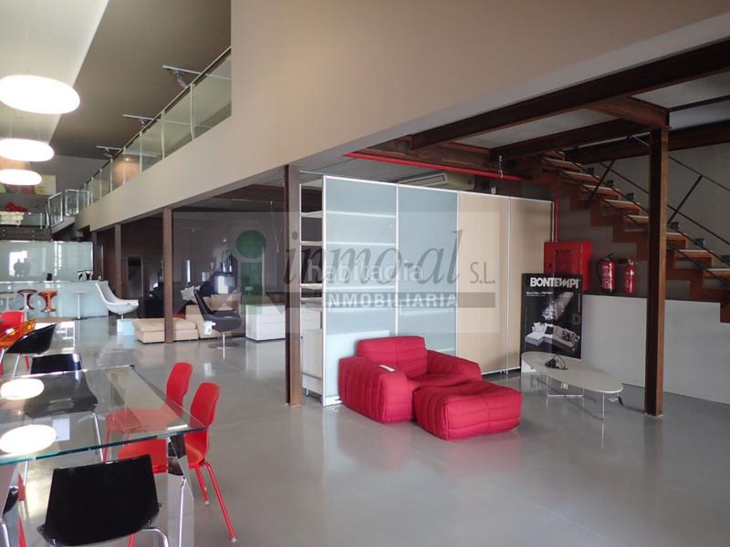 Foto 3fc7f388-fa2e-40f7-9f65-cd34b541ee3f. Rent business premise in Vall d´Uixó (la)