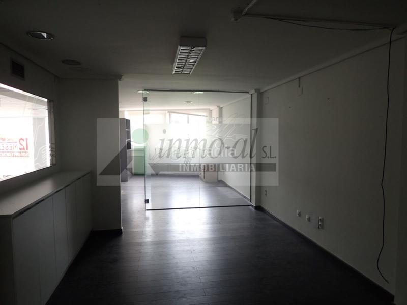 Foto 7bf622b5-01fb-4752-96bd-2cbe7117a995. Rent business premise in Vall d´Uixó (la)