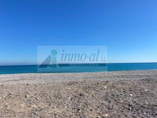 Terreny residencial a Partida playa torre. Oportunidad única. solar situado en primera línea de playa.