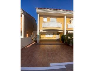 Casa adossada  N/a. Vivienda adosada 3 habitaciones  1 hab. auxiliar venta almazora