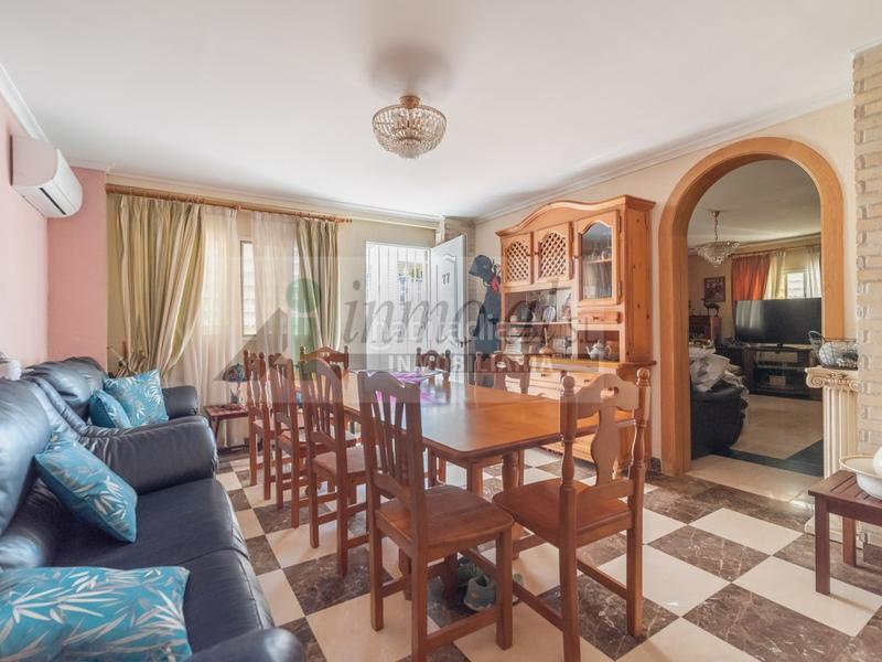 Foto 10d12174-5646-439c-8e68-078b13b38088. House with pool in Onda