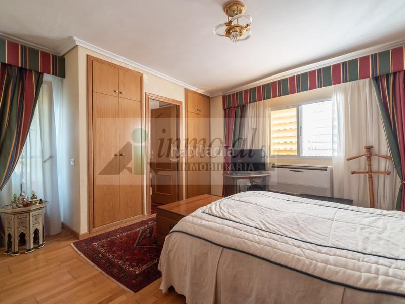 Foto aa694a7c-8a1f-43e6-99a8-8f3f1bc643ce. House with pool in Onda