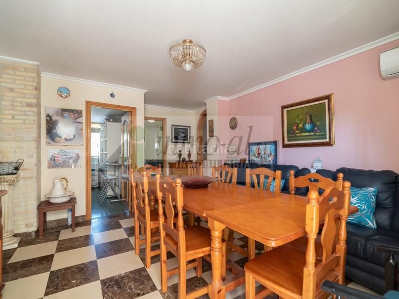 Foto aae0232b-29ff-40ad-bd44-f800a9e98e6a. House with pool in Onda