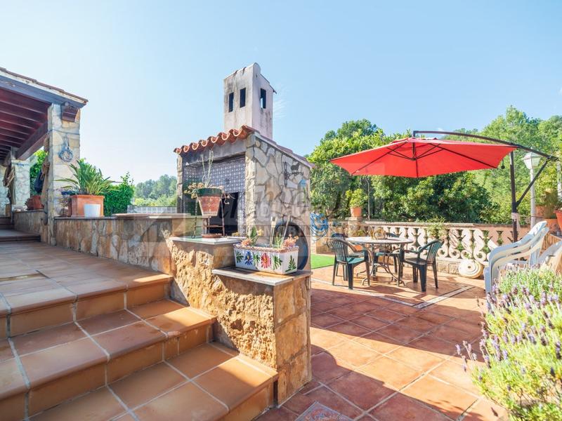 Foto e6d712e9-4d37-4d9d-aa20-a46eae420b34. House with pool in Onda