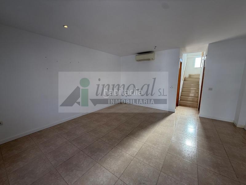 Foto 5fcc2bd6-bfb7-42ce-9b21-d92d0b8adf06. Casa adossada a Playa-Ben Afeli Almazora / Almassora