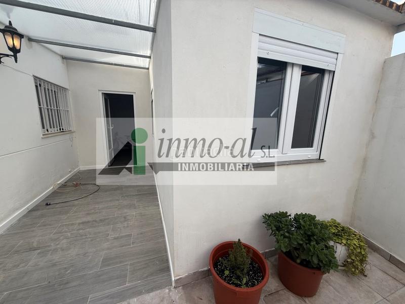 Foto 616d4e77-fd84-4d96-a1f5-29acb5281507. Maison jumelée avec parking dans Playa-Ben Afeli Almazora / Almassora