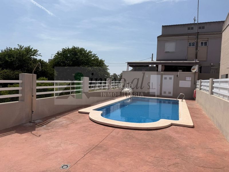 Foto aa6f7da3-fd0d-4608-bb0f-0d15f7704f9c. Casa a camino del mar 25 a Playa-Ben Afeli Almazora / Almassora