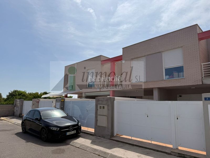 Foto e76f95ac-01e7-42ec-9f26-623a358caf88. Casa a camino del mar 25 a Playa-Ben Afeli Almazora / Almassora