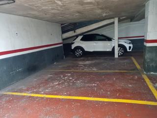 Location Parking voiture à Carrer de muntaner 50. Plaza garaje coche pequeño o motos