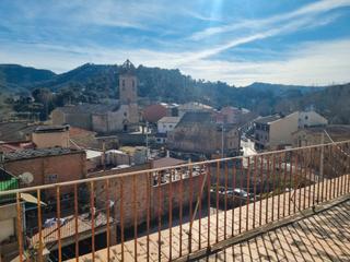 Masia a Monistrol de Calders. Casa en centro pueblo