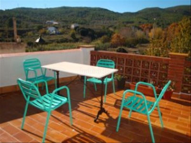 Foto 0547a2cc-b0f5-42b5-99f4-a15ba425e46a. Casa a schiera con camino riscaldamento parcheggio in Torrelles de Foix