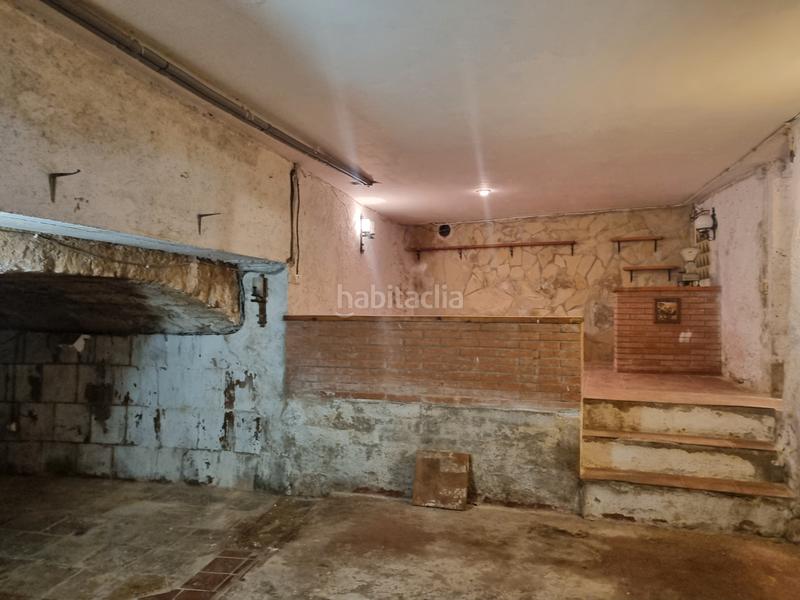 Foto 0e2715d3-964b-413b-a2e3-9f9a886e0855. Casa a schiera con camino riscaldamento parcheggio in Torrelles de Foix