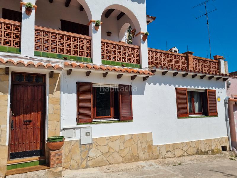 Foto 1576c8ea-e2b1-4cd8-b6a1-e00757c3dd3d. Casa a schiera con camino riscaldamento parcheggio in Torrelles de Foix