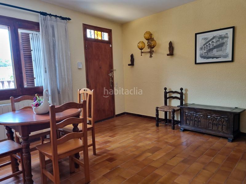 Foto a7792b82-c563-47f8-9d9f-5a8c6dad00c3. Casa a schiera con camino riscaldamento parcheggio in Torrelles de Foix