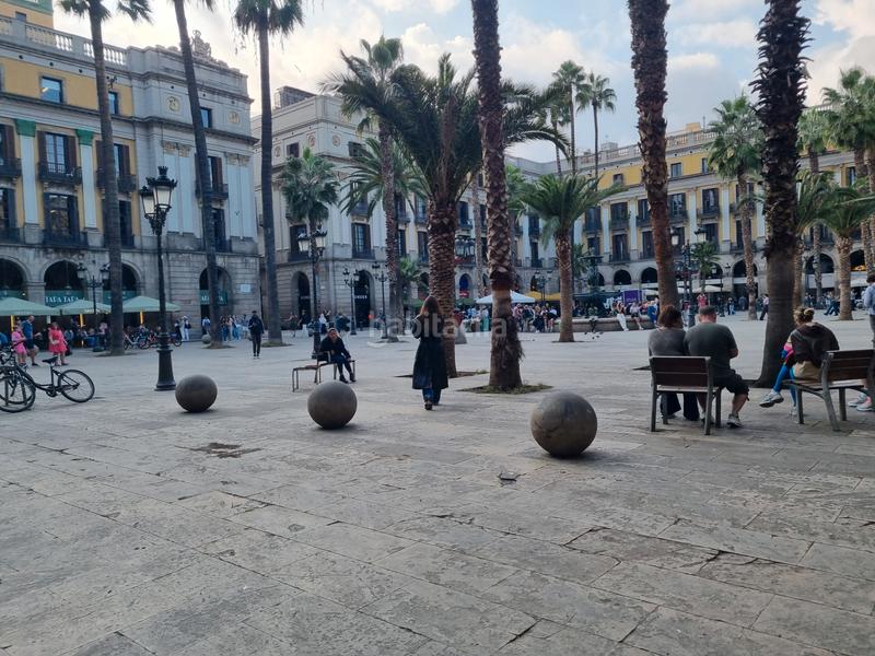 Foto 339bfd39-abc1-4224-bd2b-cc4cf66367c3. Appartement avec chauffage dans Gòtic Barcelona