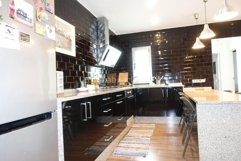 Foto d577e80c-a29c-42bb-85f3-a69c9768d49c. Ático en carrer dels pirineus 108 resevado en Santa Rosa Santa Coloma de Gramenet