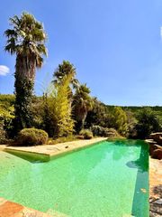 Masía  Gip-5101. Masia catalogada con licencia turistica