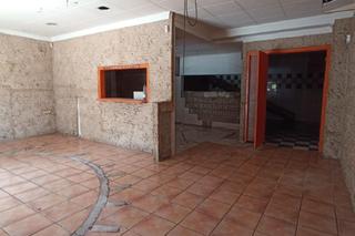 Local Comercial  Avenida mediterrania-ms torrents. Local comercial en venta en cunit  luminoso, versátil y con exce