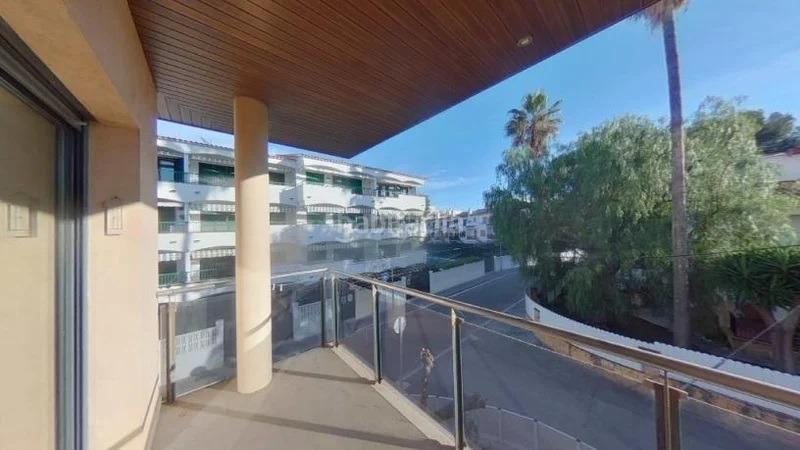 Foto 1a2b13e5-3569-423c-bfe5-447f9165fb5a. Duplex avec chauffage parking piscine dans Els Munts Torredembarra