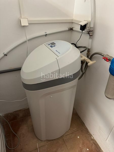 Foto d13b8ef9-d2c7-43d8-98ae-965fcc640afa. Xalet amb calefacció aparcament piscina a Segur de Calafell nucli urbà Segur de Calafell