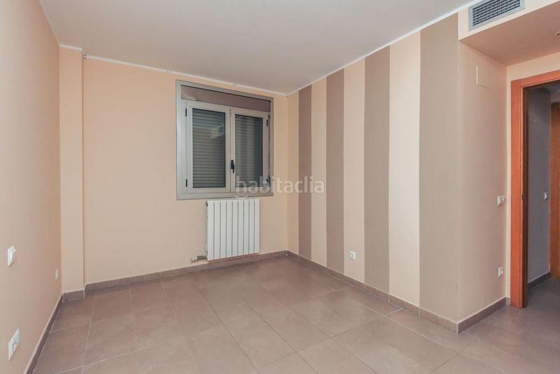 Foto 95e4b72a-46a1-43fa-96b1-66ca6a395b71. Piso  amplio con piscina y garaje en edificio moderno centro tarragona en Calafell